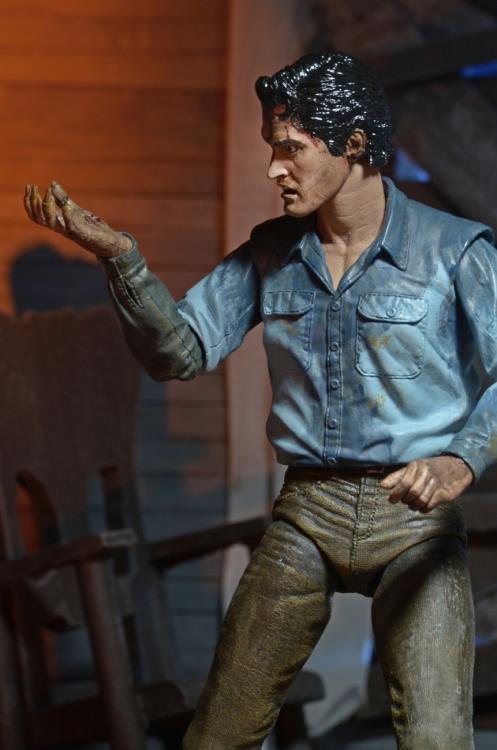 Evil Dead 2 Ultimate Ash Figure Gallery Image 8