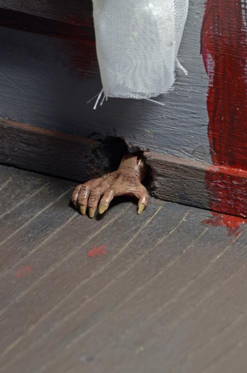 Evil Dead 2 Ultimate Ash Figure Gallery Image 12