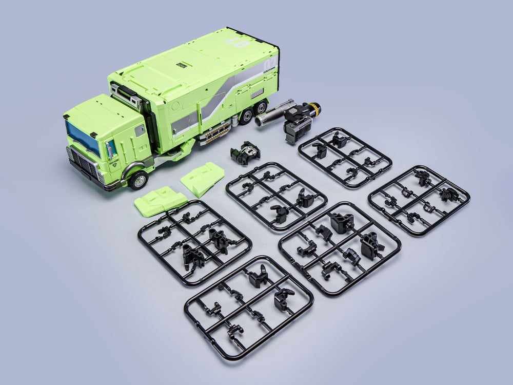 Giant Legion GLA-07 Titan of Creation (Green Ver.) Accessory Kit Gallery Image 1