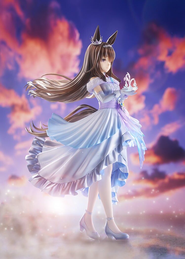 Uma Musume: Pretty Derby Admire Vega (Glacialis Vega) 1/7 Scale Figure Gallery Image 4