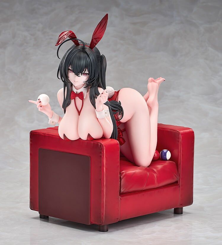 Azur Lane Taihou: Fun on the Baize (Illustration Ver.) 1/7 Scale Figure Gallery Image 9