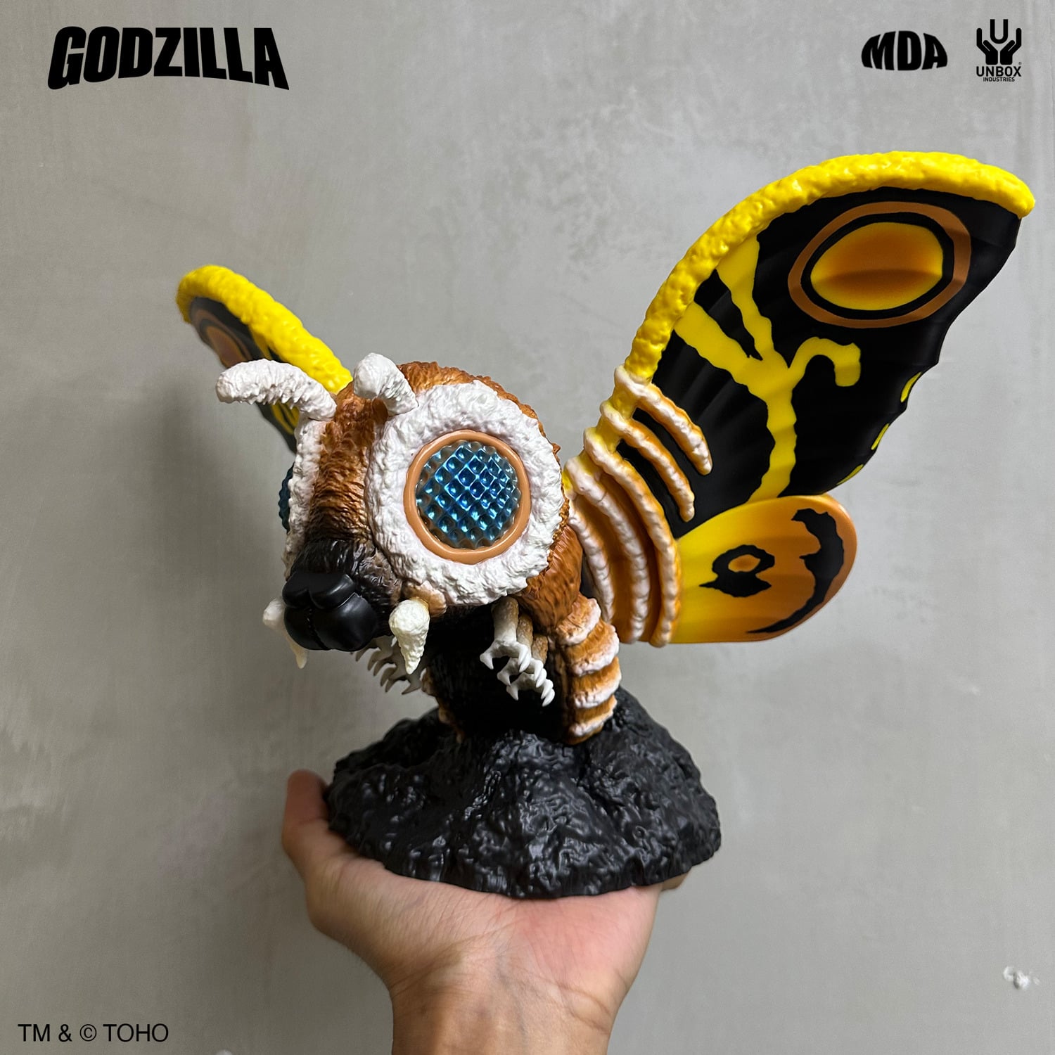 Mothra vs. Godzilla (1964) Mothra (MDA Ver.) Figure Gallery Image 9