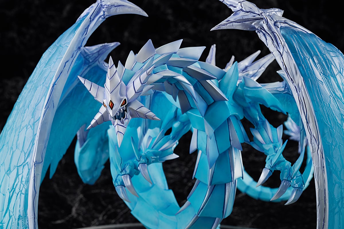 Yu-Gi-Oh! Monster Figure Collection Brionac, Dragon of the Ice Barrier Figure Gallery Image 11