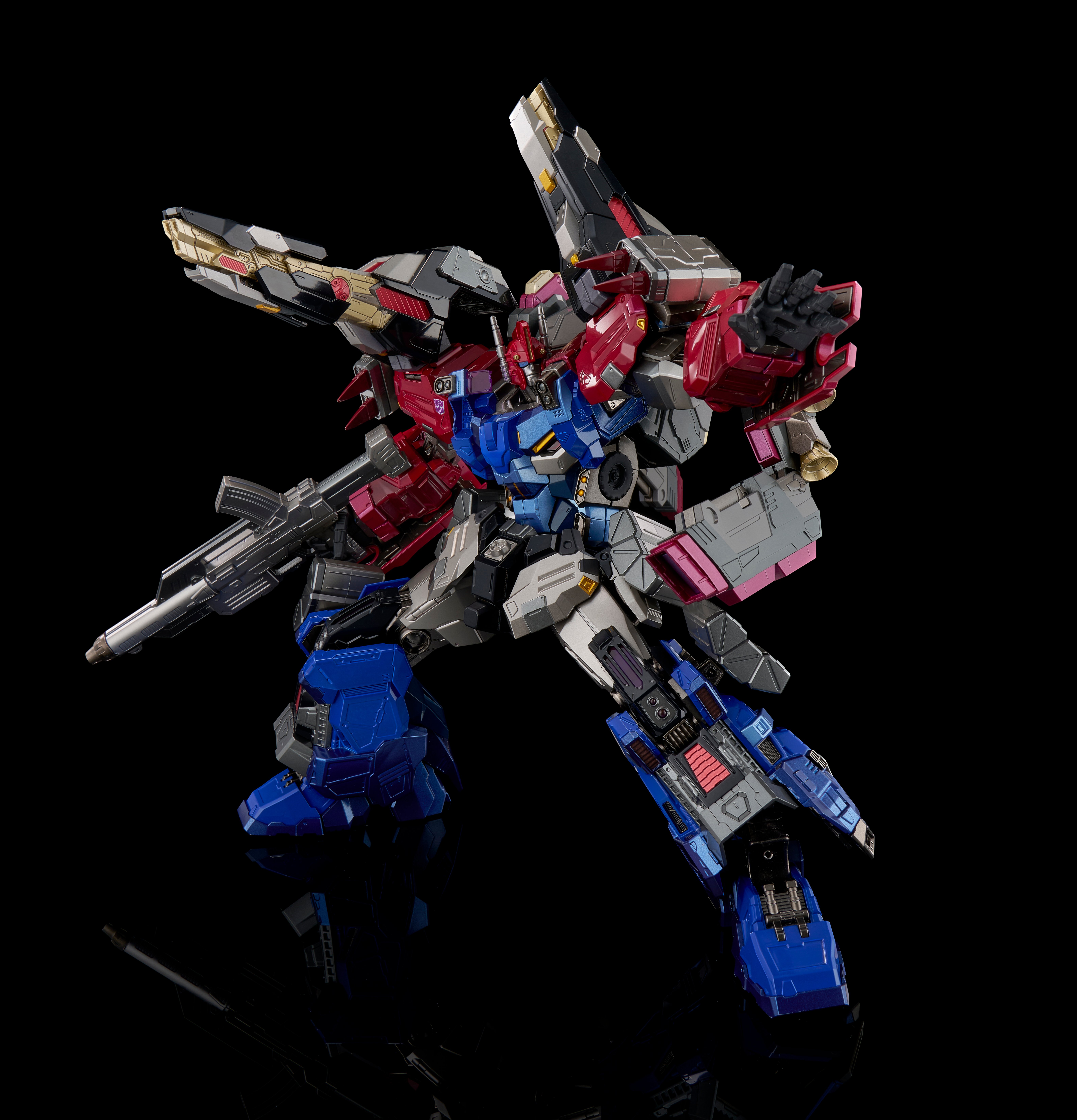 Transformers: Shattered Glass Kuro Kara Kuri Ultra Magnus Limited Edition Figure Gallery Image 25