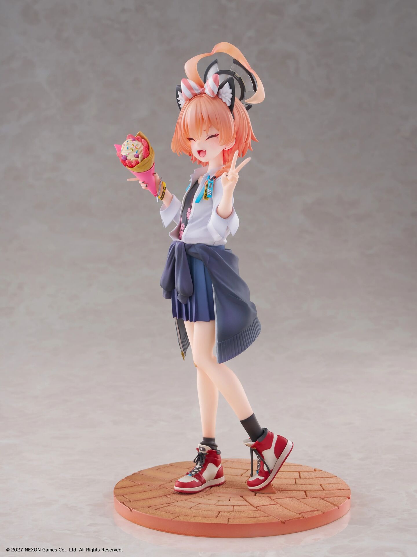 Blue Archive Neru (School: Memorial Lobby Ver.) 1/7 Scale Figure Gallery Image 9