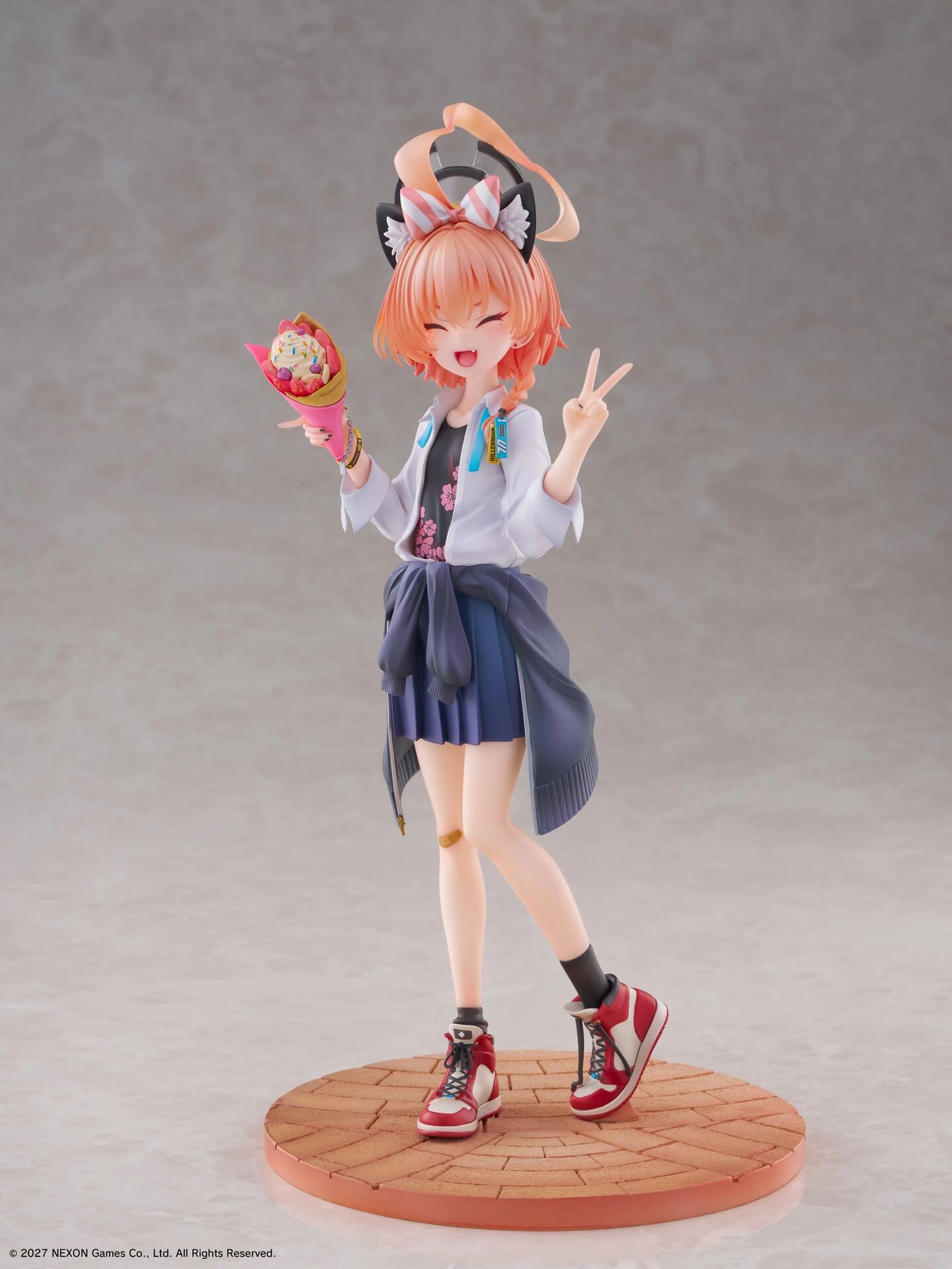 Blue Archive Neru (School: Memorial Lobby Ver.) 1/7 Scale Figure Gallery Image 8