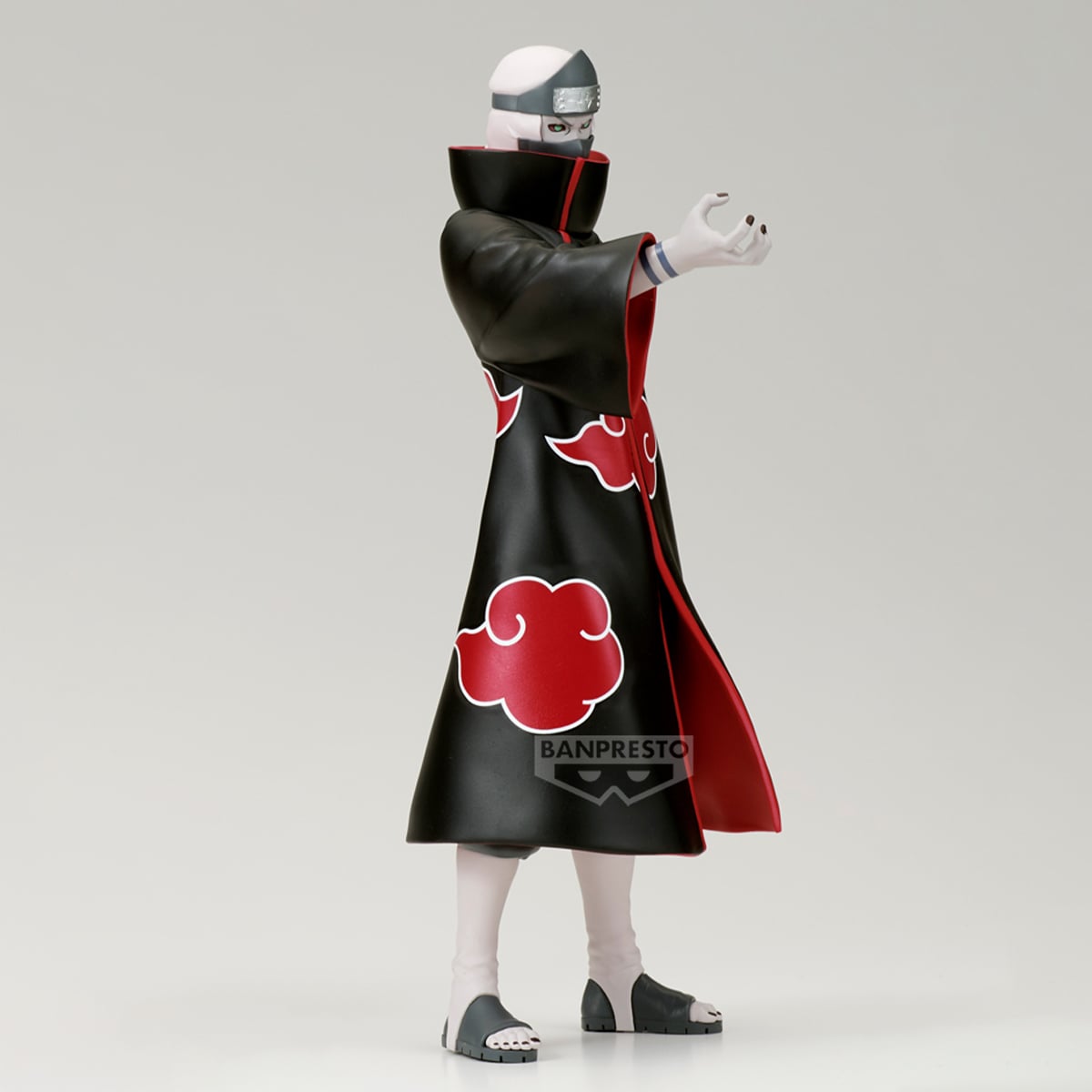 Naruto: Shippuden Noir Edge Collection Kakuzu Figure Gallery Image 4