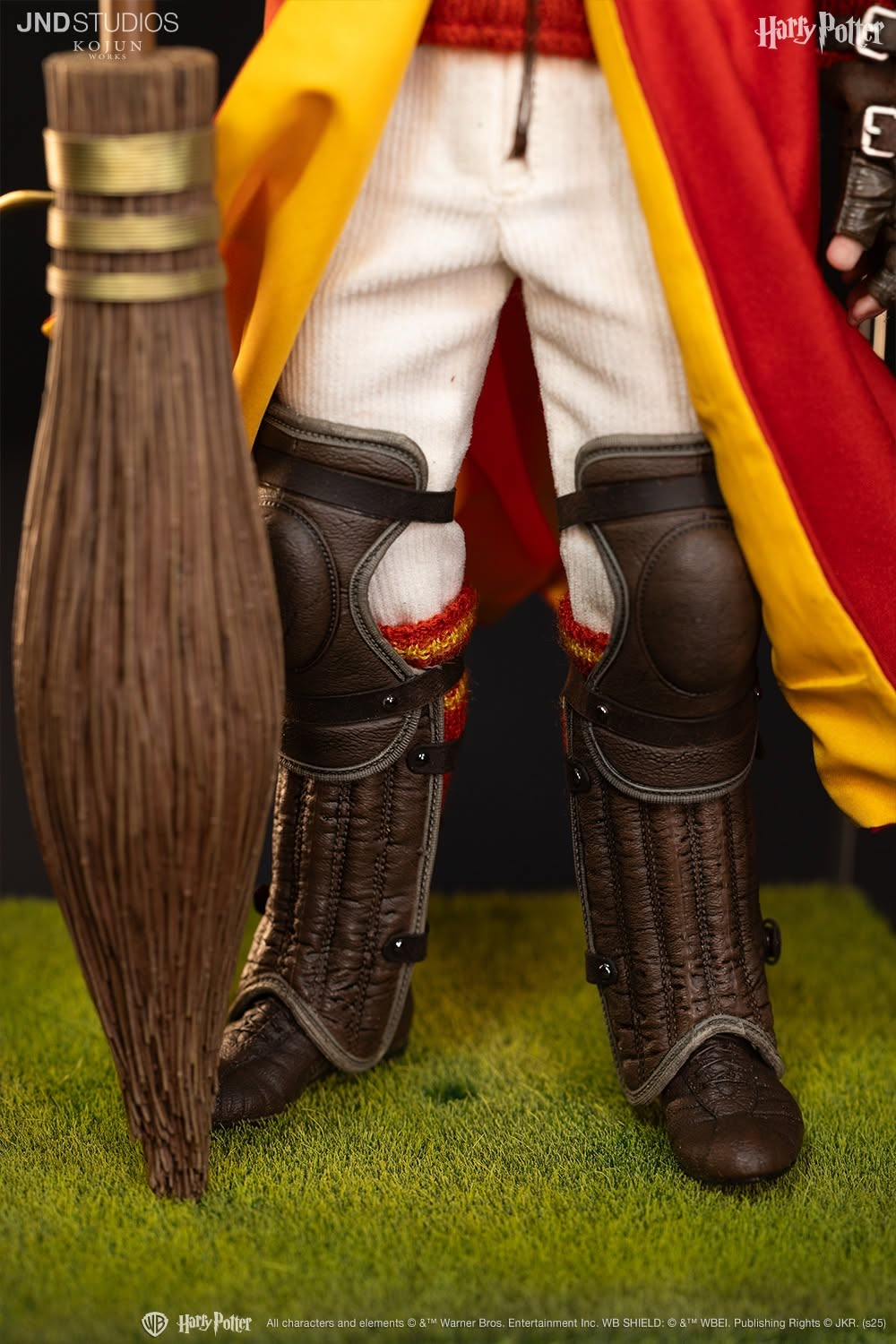 Harry Potter and the Sorcerer's Stone Harry Potter (Quidditch Type A Ver.) 1/6 Scale Action Figure Gallery Image 23