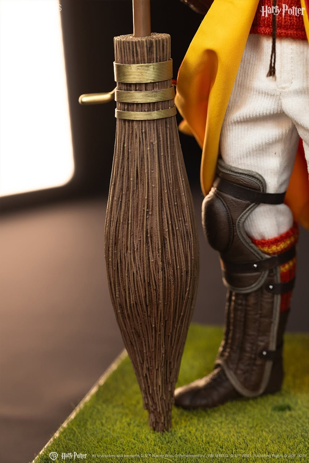 Harry Potter and the Sorcerer's Stone Harry Potter (Quidditch Type A Ver.) 1/6 Scale Action Figure Gallery Image 22