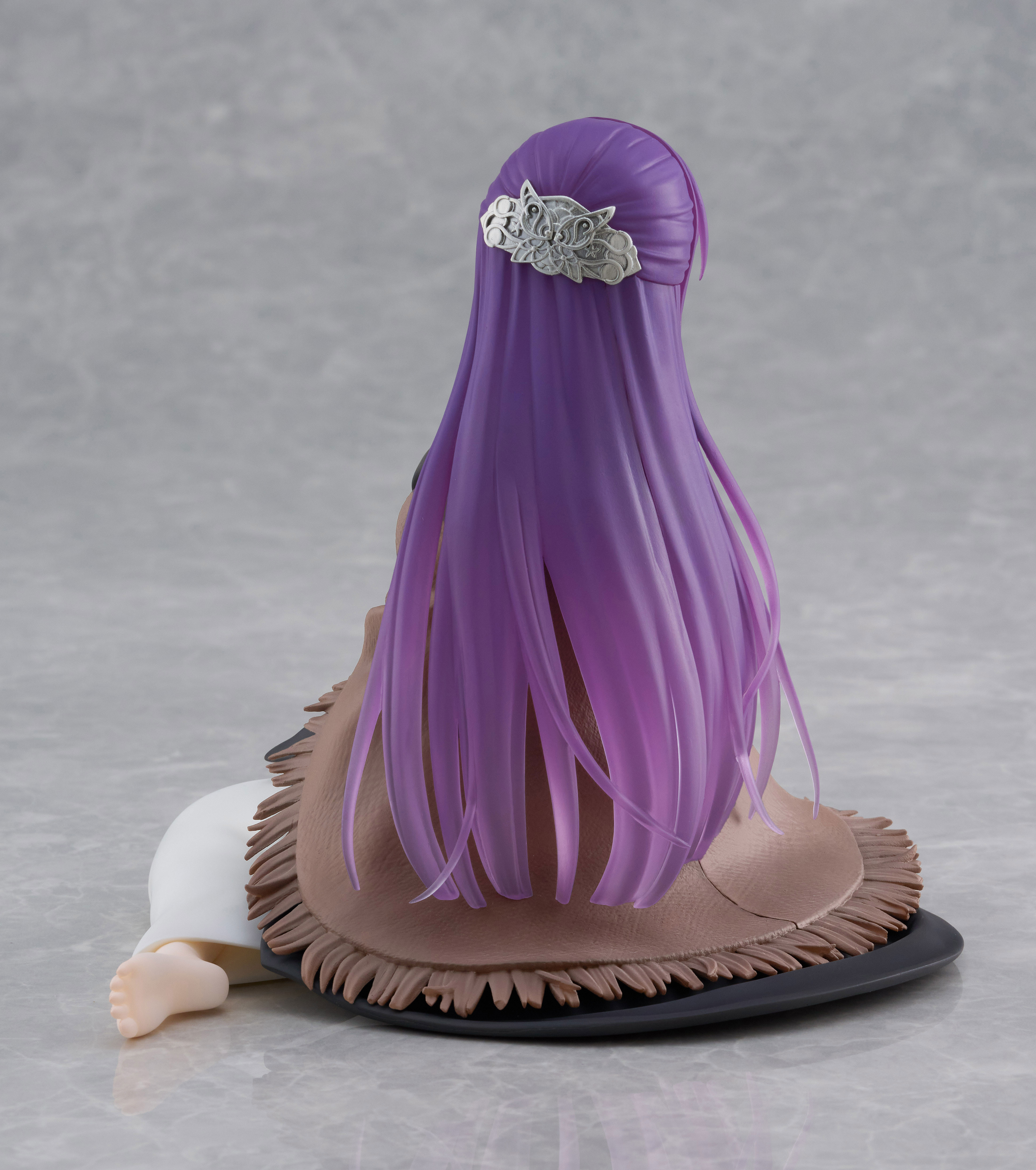 Frieren: Beyond Journey's End Desktop Cute Fern Figure (Reissue) Gallery Image 9