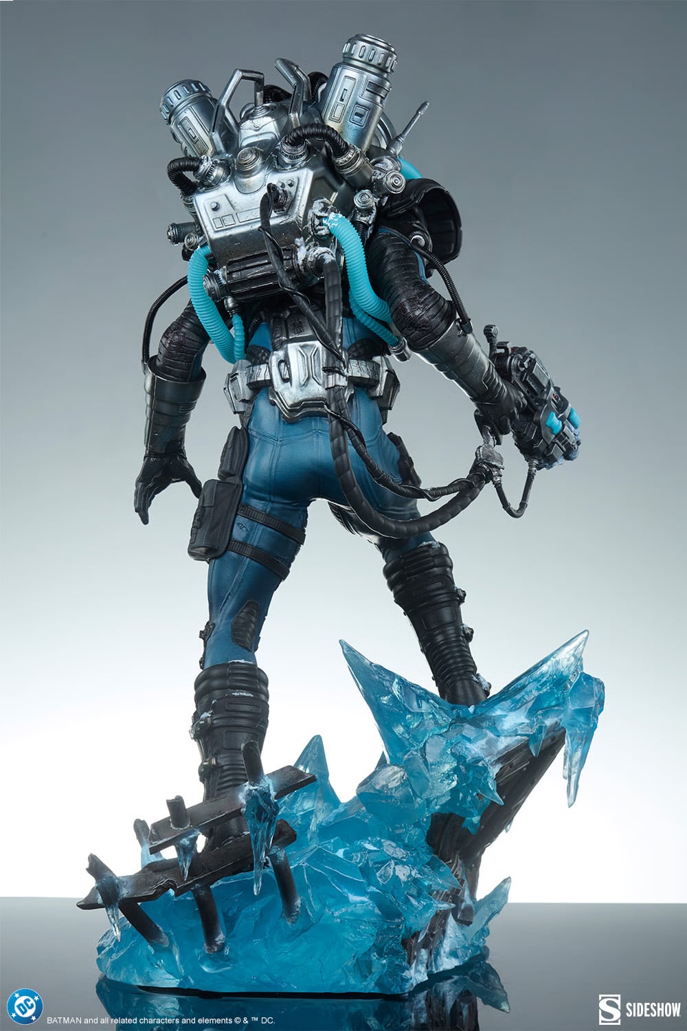 DC Comics Premium Format Mr. Freeze Statue Gallery Image 10