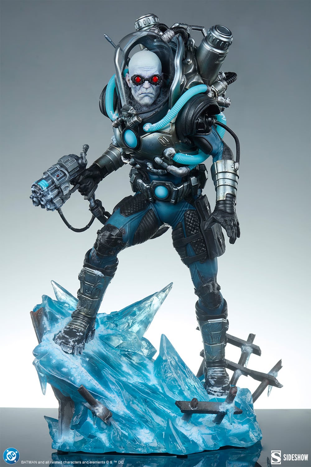 DC Comics Premium Format Mr. Freeze Statue Gallery Image 7