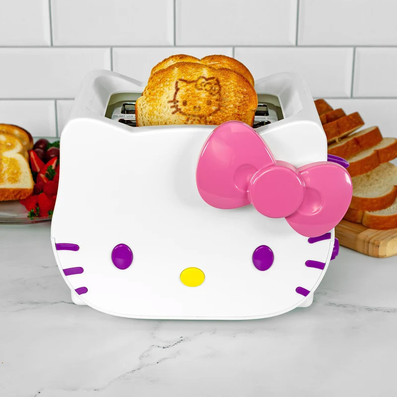 HELLO KITTY　トースター　新品 Hello Kitty 3D Deluxe Toaster