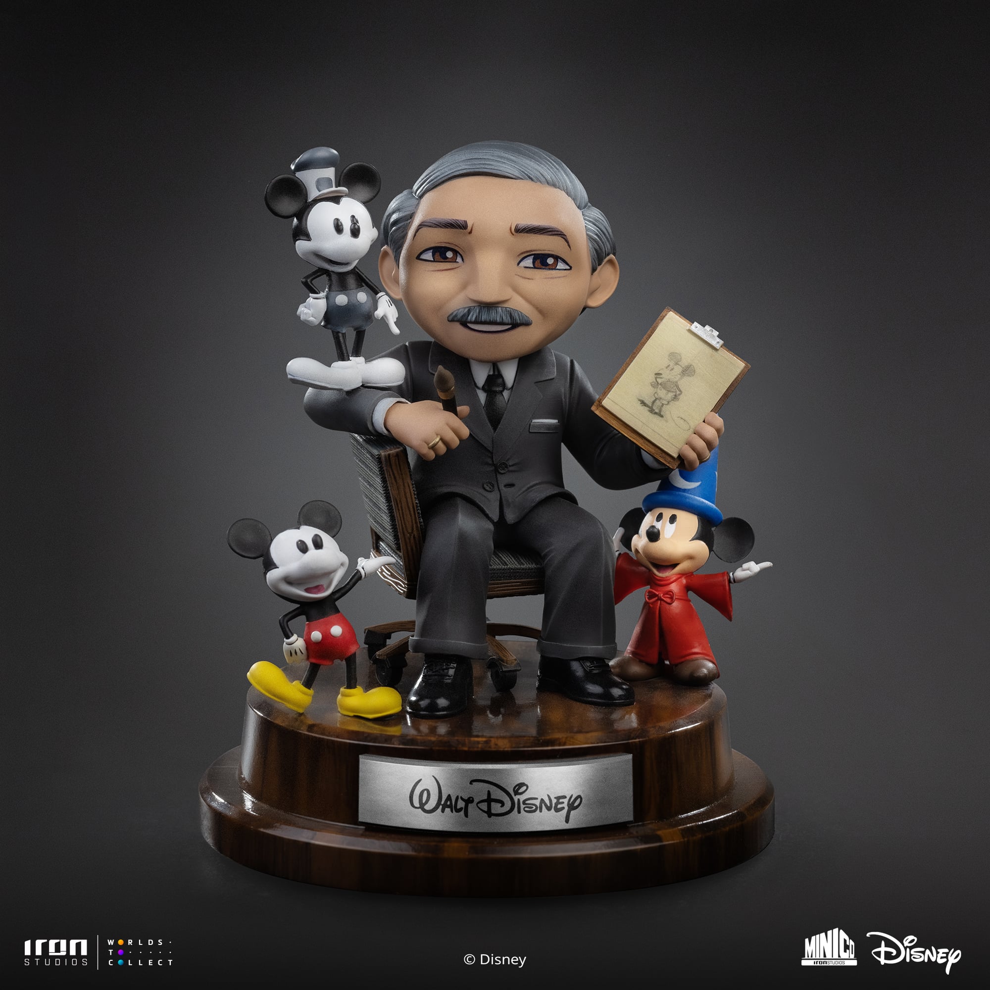 Disney MiniCo Walt Disney Figure Gallery Image 3