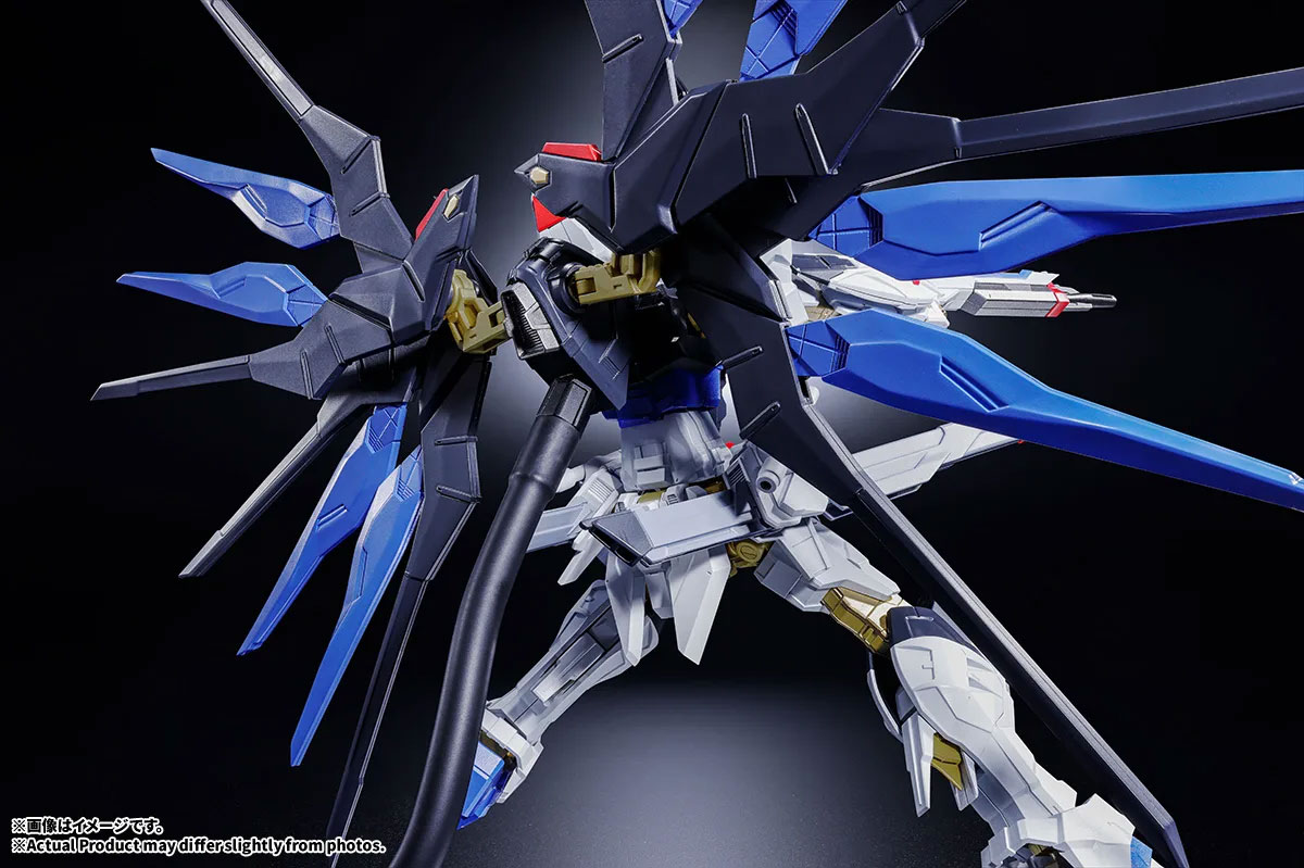 Mobile Suit Gundam SEED Destiny Absolute Act Strike Freedom Gundam Action Figure Gallery Image 12
