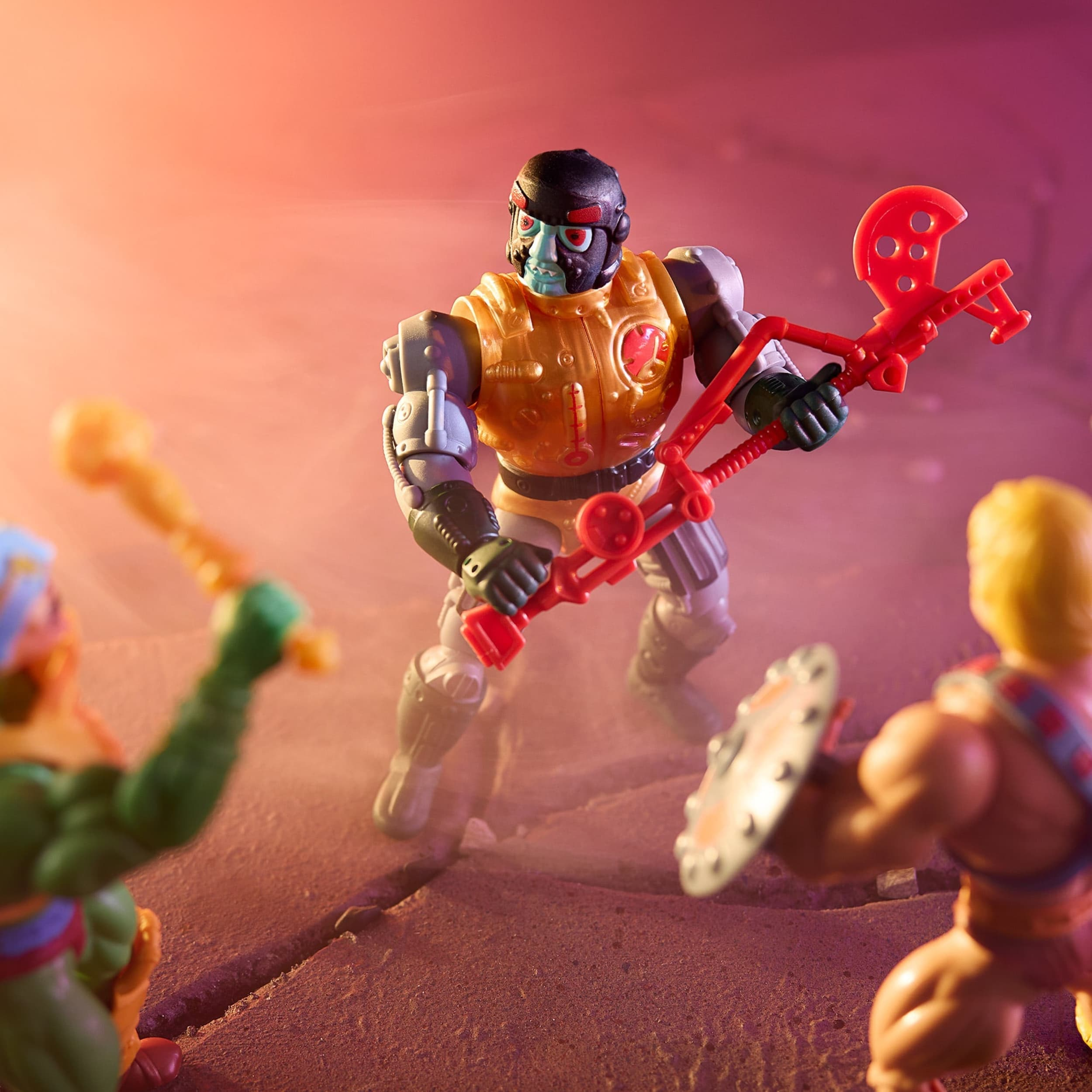 Masters of the Universe: Origins Blast-Attak Action Figure Gallery Image 3