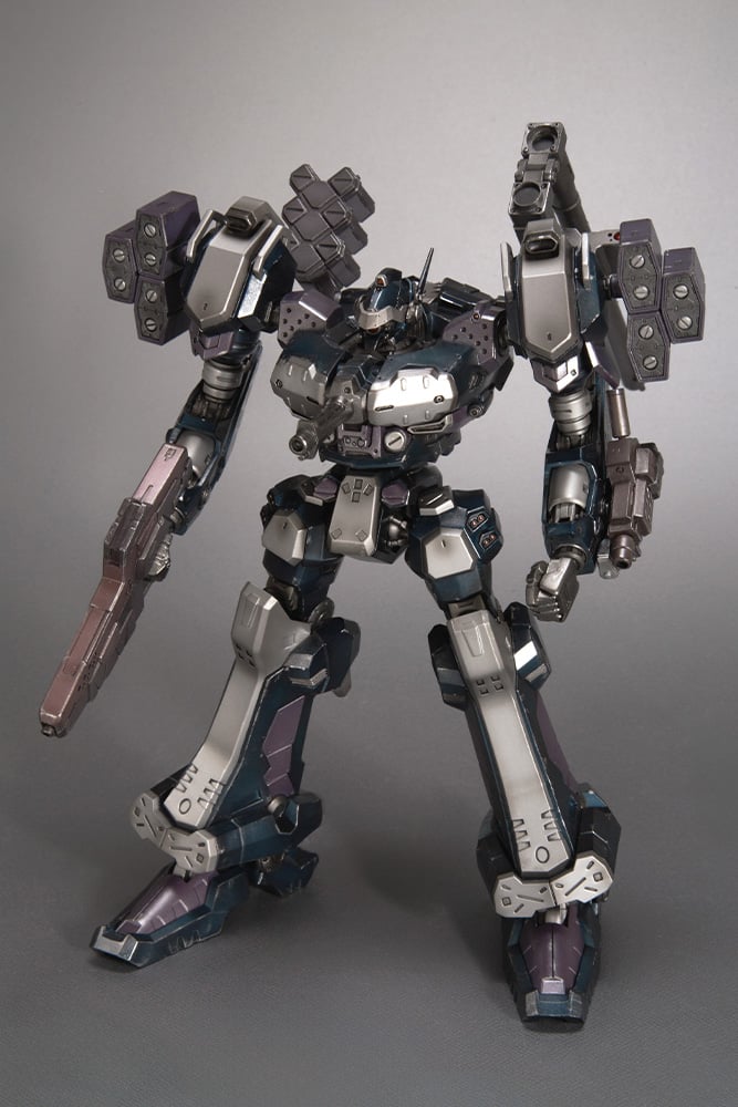 Armored Core 3: Silent Line Variable Infinity Crest CR-C75U2 (Close Quarters Ver.) 1/72 Scale Model Kit Gallery Image 3