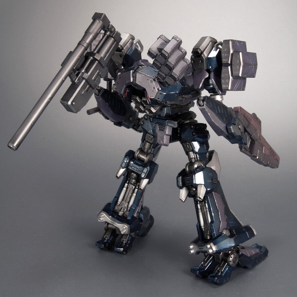 Armored Core 3: Silent Line Variable Infinity Crest CR-C75U2 (Close Quarters Ver.) 1/72 Scale Model Kit Gallery Image 7