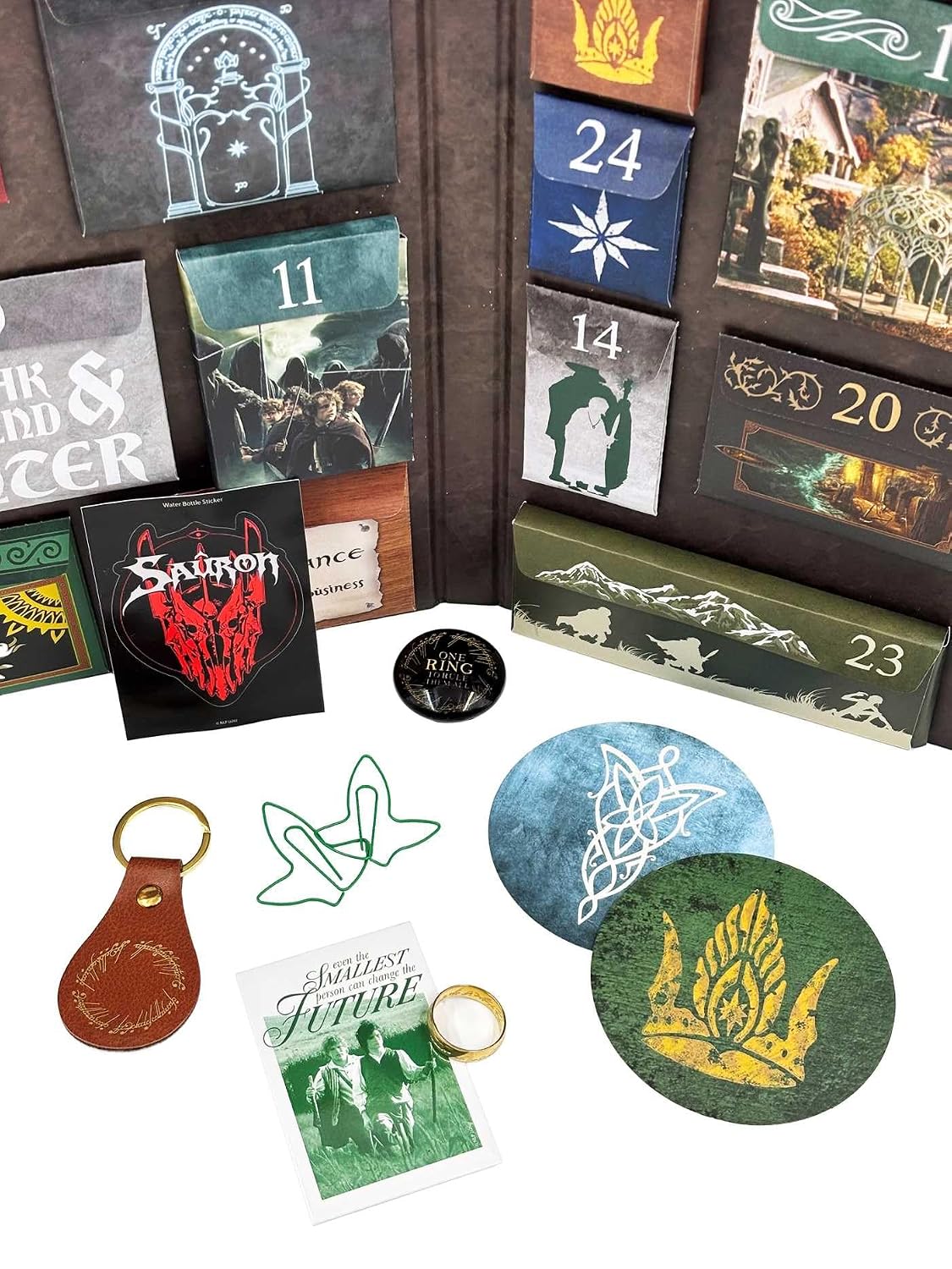 The Lord of the Rings: The Official Advent Calendar Gallery Image 4