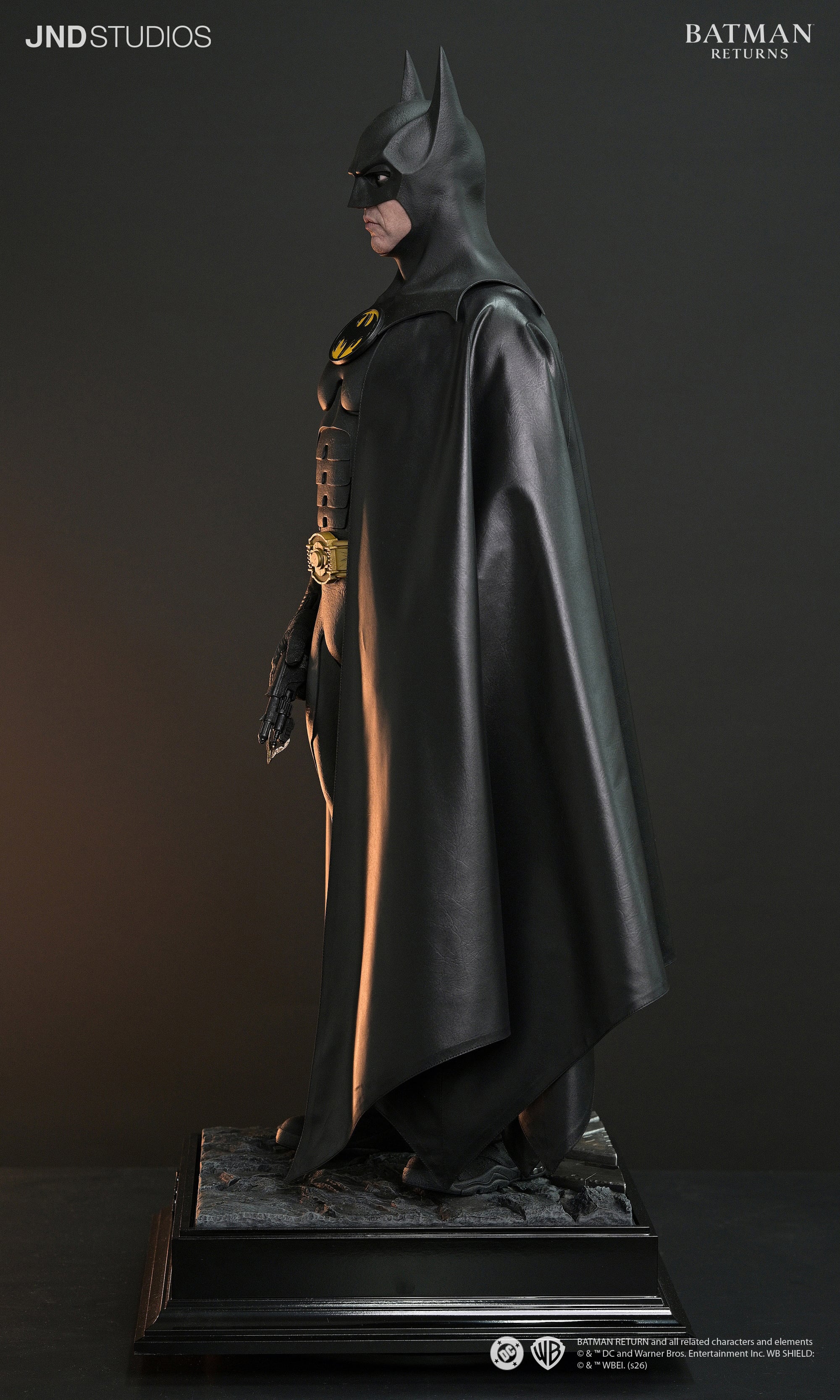 Batman Returns Hyperreal Batman 1/3 Scale Limited Edition Statue Gallery Image 5