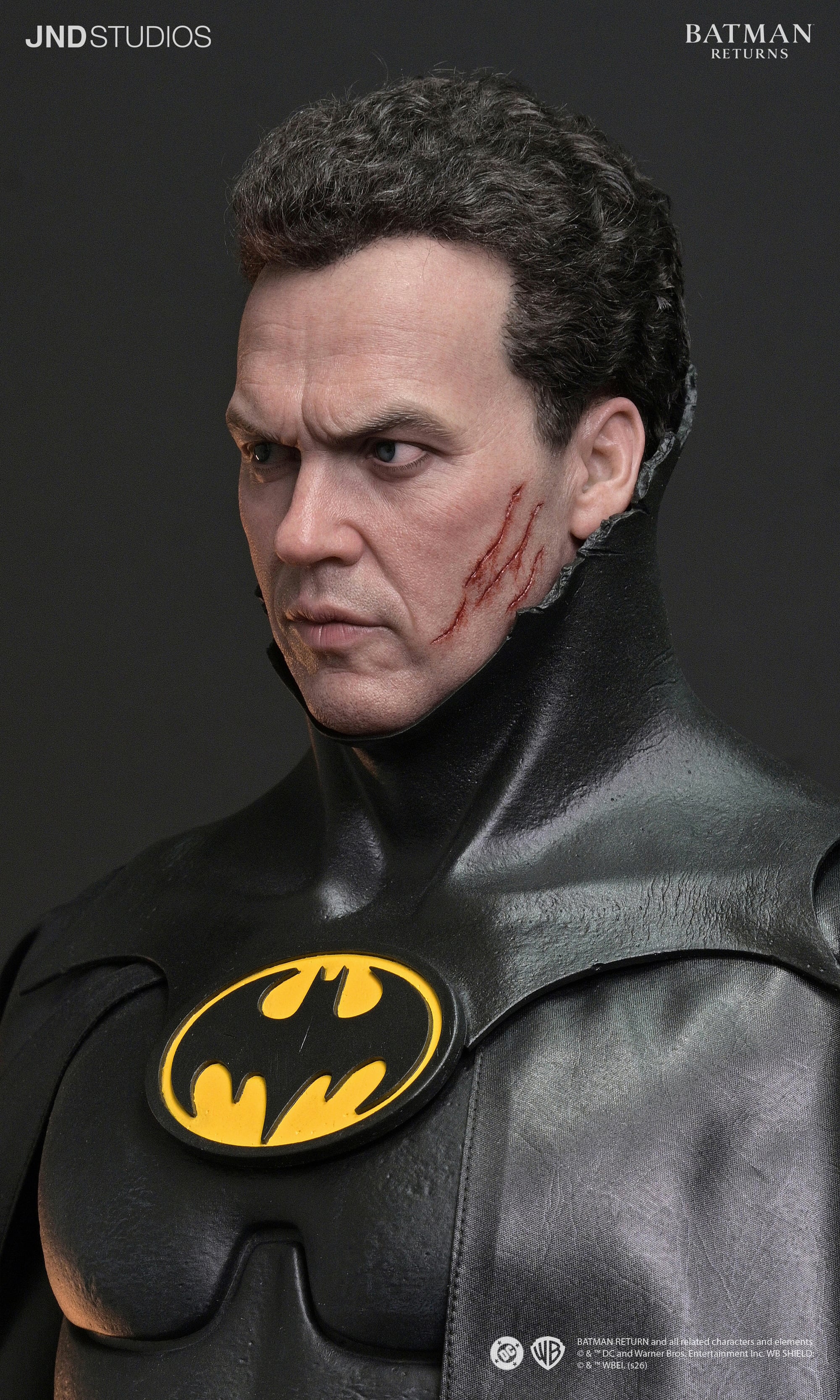 Batman Returns Hyperreal Batman 1/3 Scale Limited Edition Statue and Bust Set Gallery Image 41