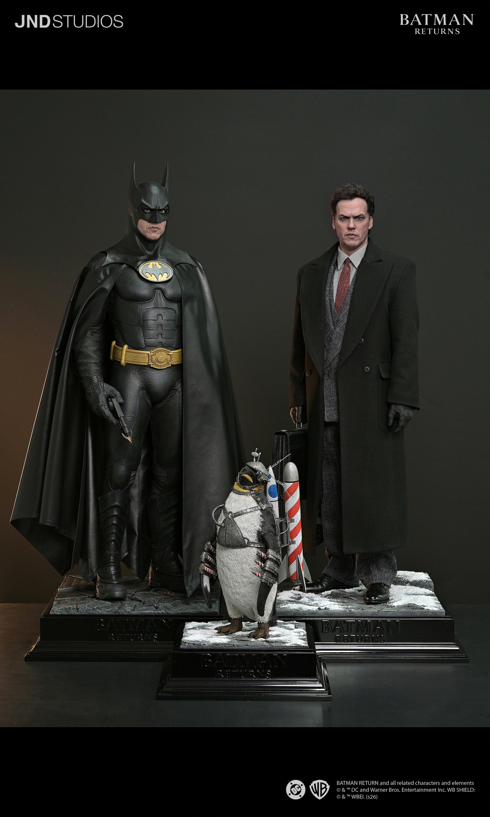 Batman Returns Hyperreal Batman (Dual Ver.) 1/3 Scale Limited Edition Statue Set Gallery Image 35