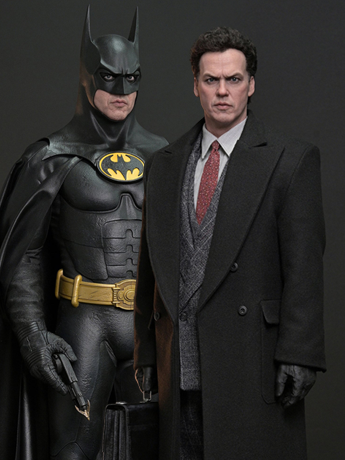 Image of Batman Returns Hyperreal Batman (Dual Ver.) 1/3 Scale Limited Edition Statue Set