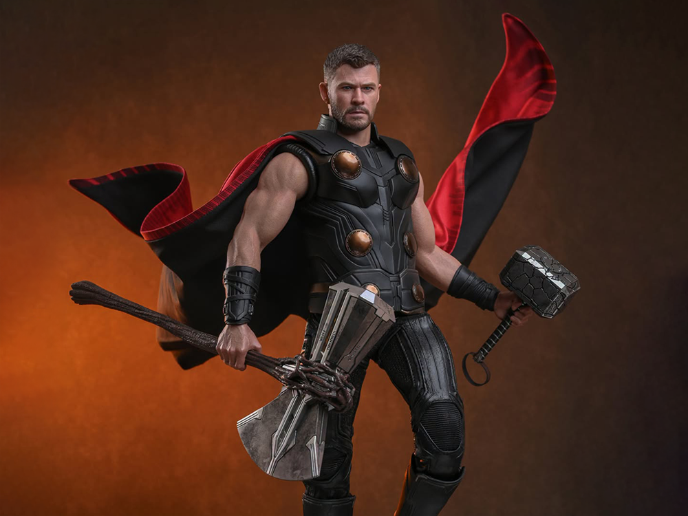 Avengers: Doomsday MMS918 Thor 1/6th Scale Collectible Figure Gallery Image 1