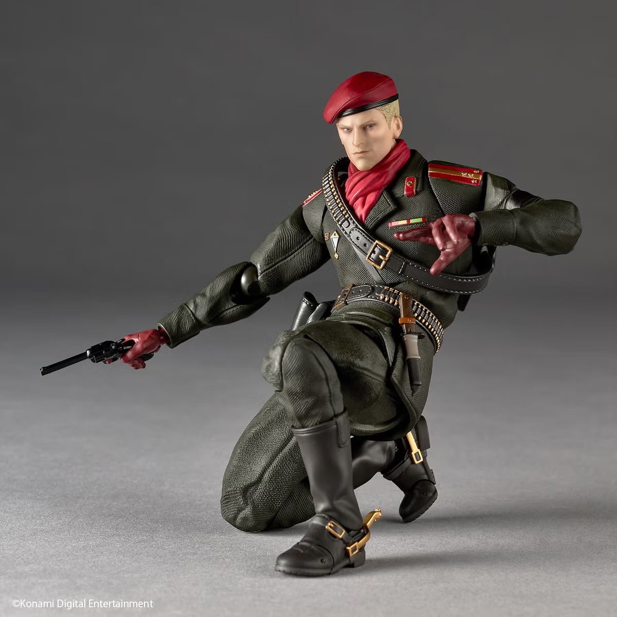 Metal Gear Solid Delta: Snake Eater Amazing Yamaguchi Revoltech NR146 Ocelot Action Figure Gallery Image 10