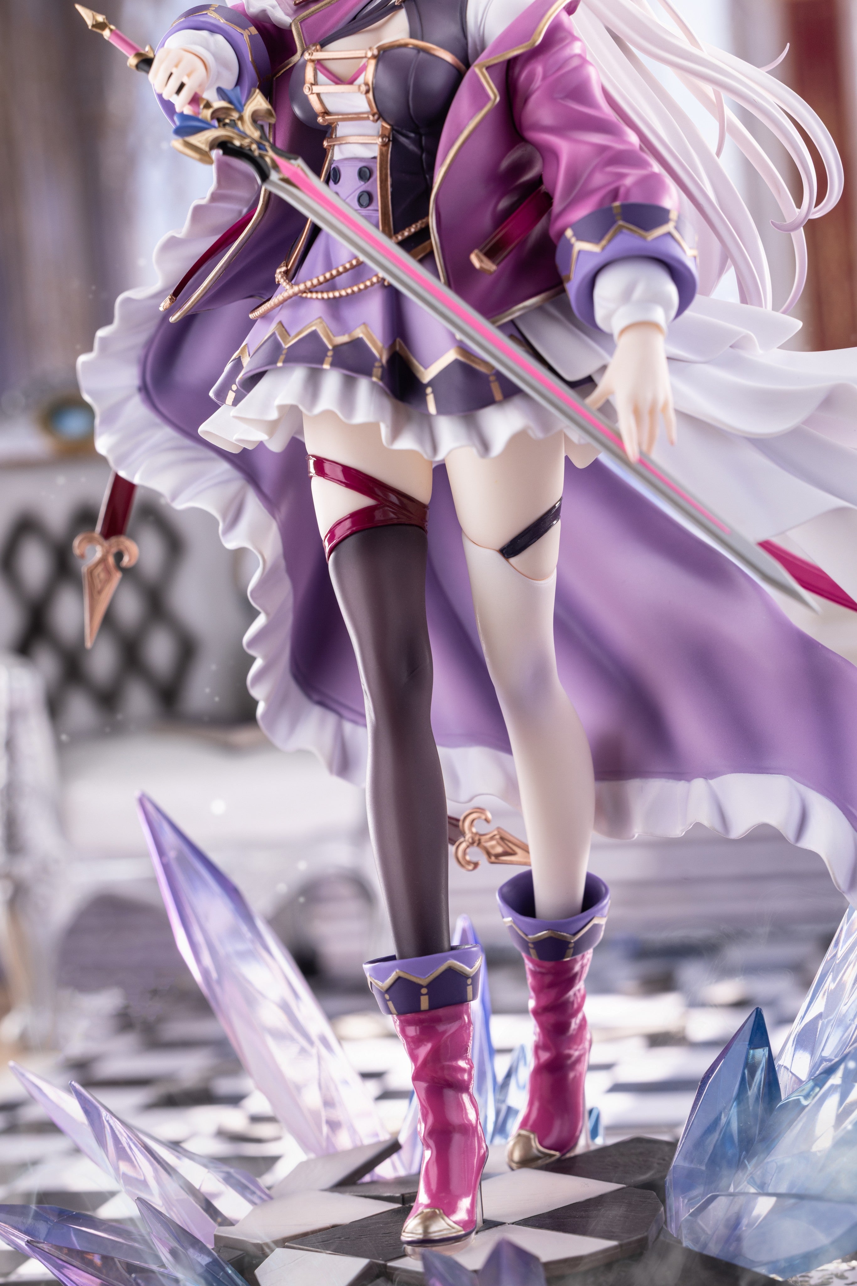 Merlin Amethyst's Glow 1/7 Scale Figure Gallery Image 12