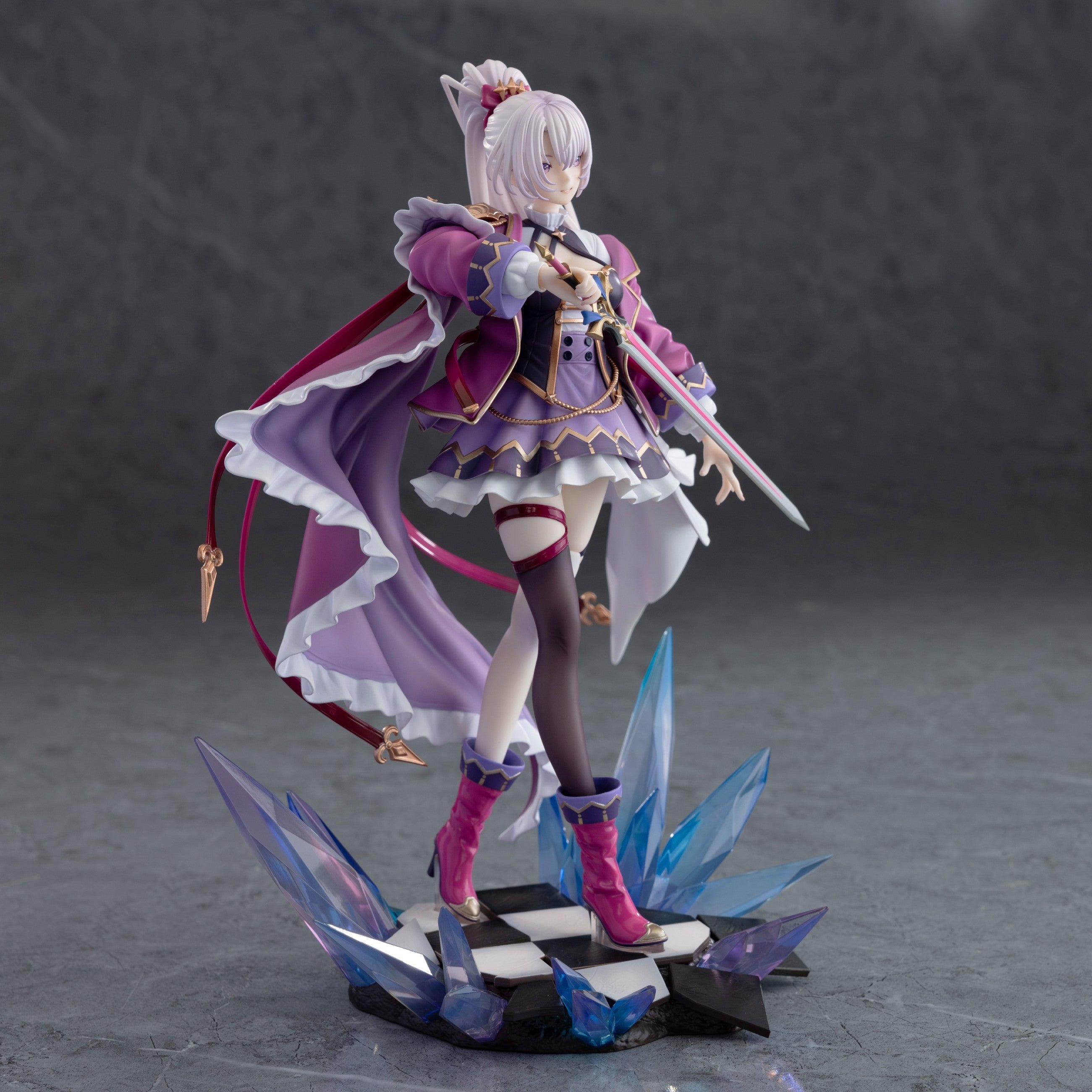 Merlin Amethyst's Glow 1/7 Scale Figure Gallery Image 21