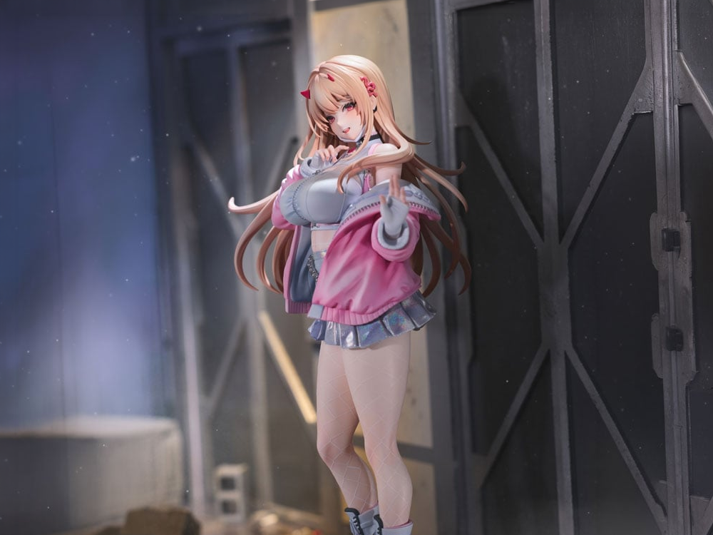 Goddess of Victory: Nikke Viper (Standard Edition) 1/7 Scale Figure Gallery Image 1