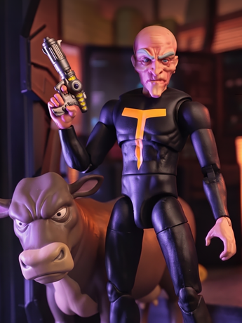 The Tick Longbox Heroes Prestige The Terror & Man-Eating Cow 1/12 Scale Action Figure Two-Pack