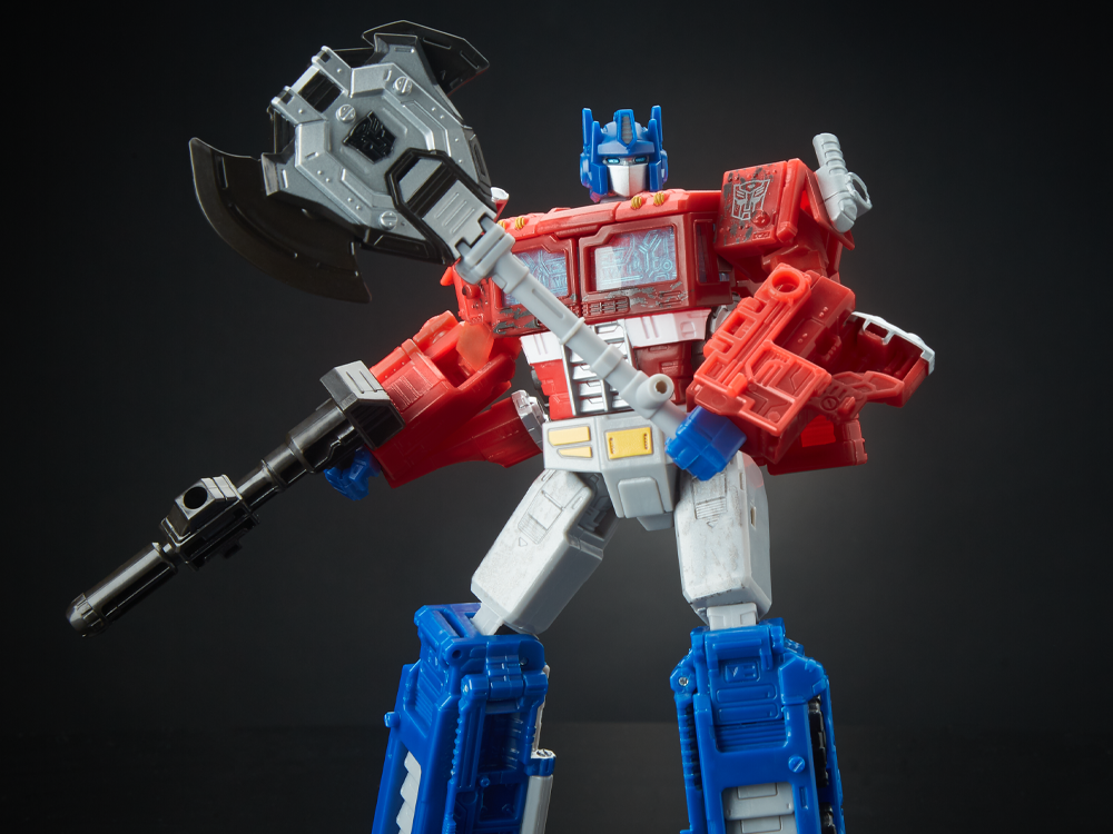 Transformers War for Cybertron: Siege Voyager Class Optimus Prime Action Figure Gallery Image 1
