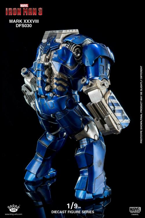 Iron Man 3: 1/9 Scale Iron Man Mark XXXVIII Igor Armor Figure Gallery Image 5