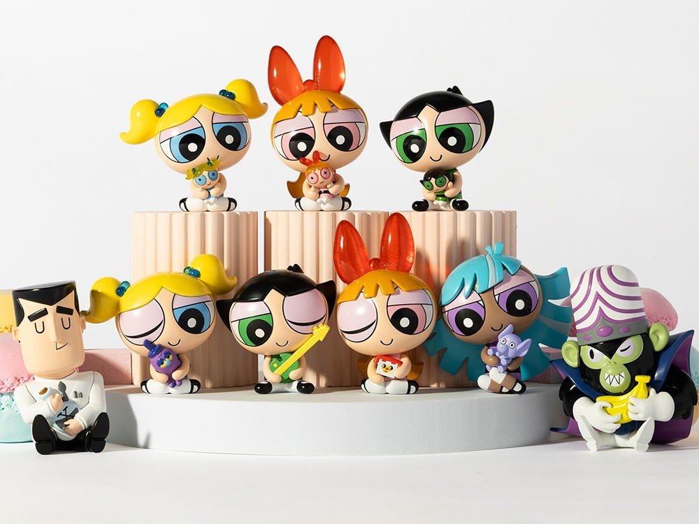 The Powerpuff Girls Perihapi! Lil' Sleepers Hug Box of 8 Random