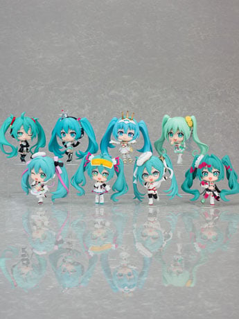 BigBadToyStore Pre-Order: Action Figures, Collectibles & More