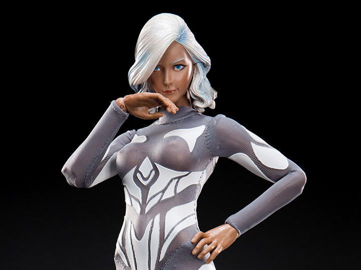 1/6 Scale Coreplay-Fitness Body - Tan Gallery Image 1