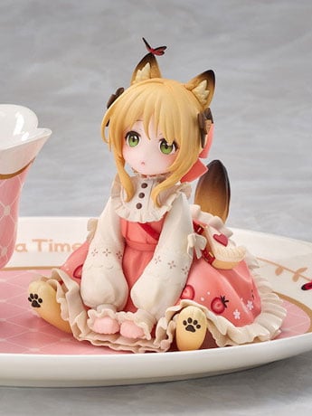 Decorated Life Collection Tea Time Cats Orange Cat Figure