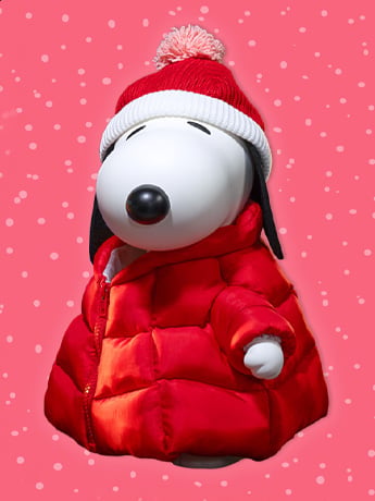 Peanuts Supersize Snoopy (Red Puffy Coat) Limited Edition Vinyl Figure