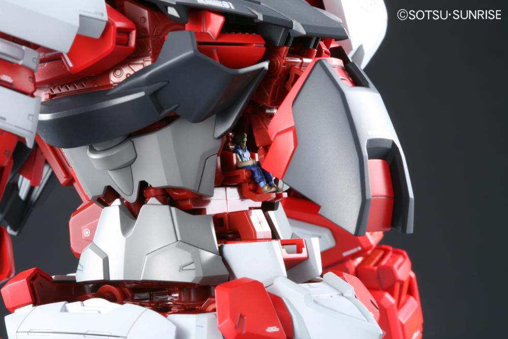 Mobile Suit Gundam SEED Astray PG Gundam Astray Red Frame 1/60 Scale Model Kit Gallery Image 10