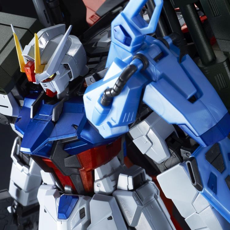 Mobile Suit Gundam SEED MG Perfect Strike Gundam (Special Coating) Exclusive 1/100 Scale Model Kit Gallery Image 4
