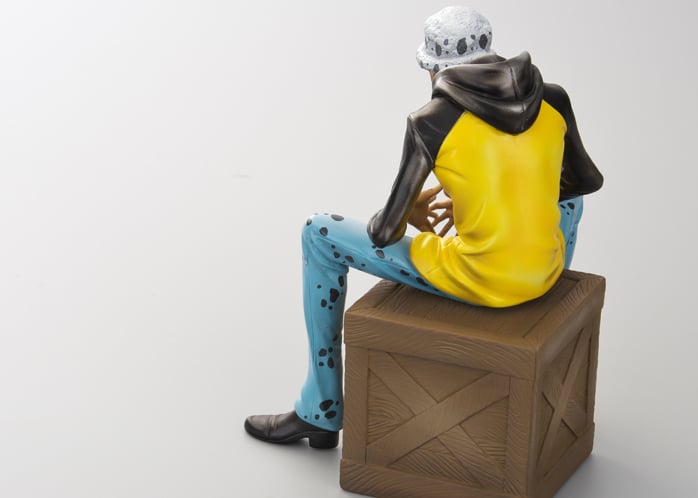 One Piece Archive Collection No. 05 - Trafalgar Law Exclusive Gallery Image 5