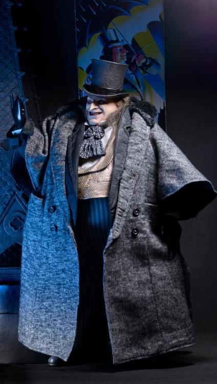 Batman Returns Mayoral Penguin 1/4 Scale Action Figure Gallery Image 3