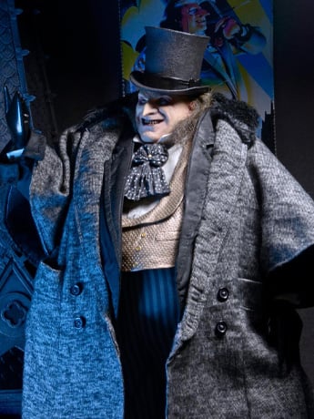 Batman Returns Mayoral Penguin 1/4 Scale Action Figure Gallery Image 2
