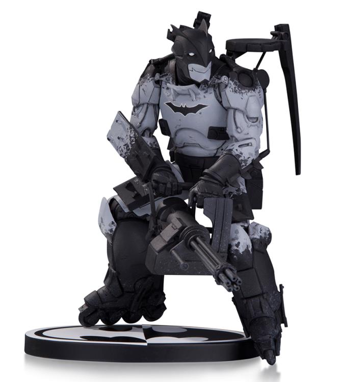 Batman Black And White Statue (Kim Jung Gi) Gallery Image 2