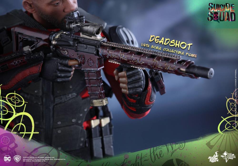 Suicide Squad MMS381 Deadshot 1/6th Scale Collectible Figure Gallery Image 12