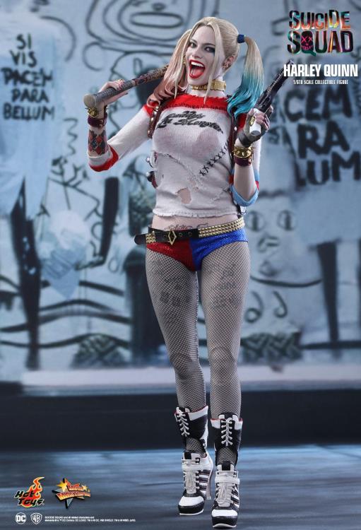 Suicide Squad MMS383 Harley Quinn 1/6th Scale Collectible Figure Gallery Image 4