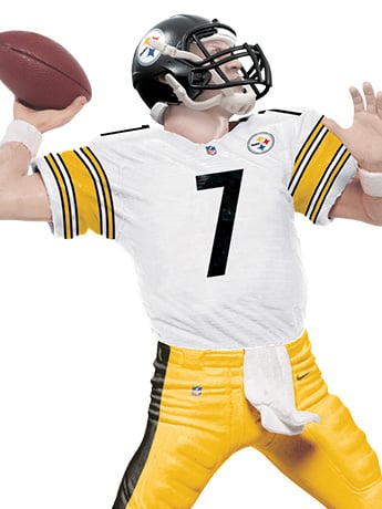 EA Sports Madden NFL 17 Ultimate Team Series 02 Ben Roethlisberger (Pittsburgh Steelers) Gallery Image 2