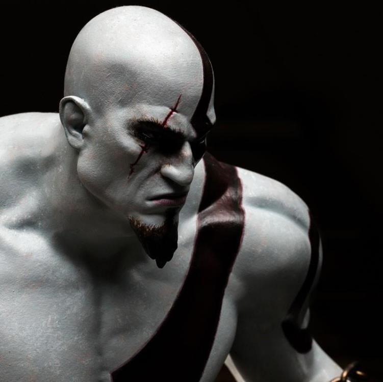 God of War: Ascension Kratos Limited Edition Statue Gallery Image 2